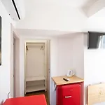 Center House 3*