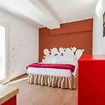 Center House Bed & Breakfast 3*