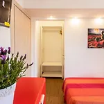 Center House Bed & Breakfast