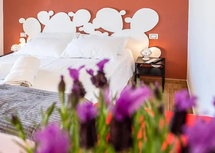 Couette-café Center House 3*